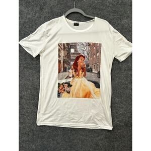 Princess Belle Eating Cheesburger Graphic White T-Shirt Womens Large